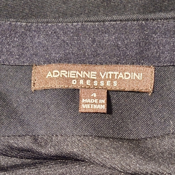 Adrienne Vittadini Dresses - Picture 4 of 6